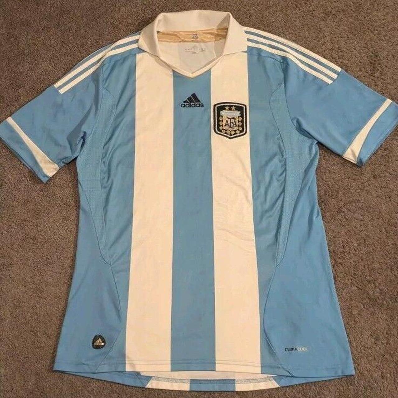 item listed by thefinestthreads