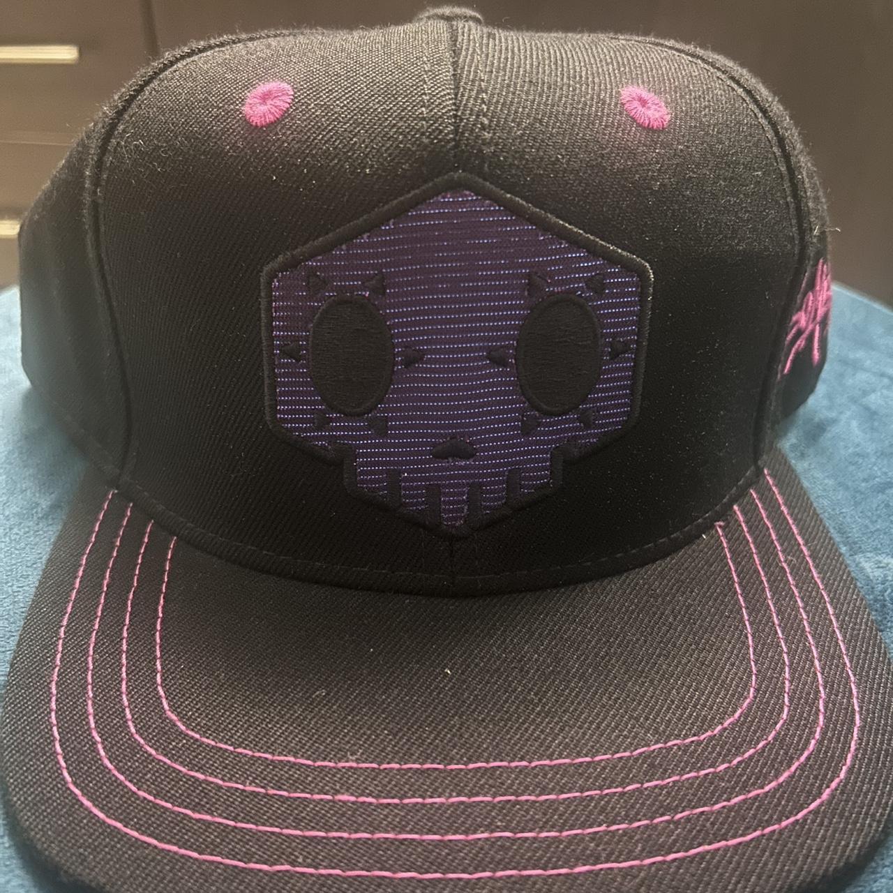 item listed by apomales31