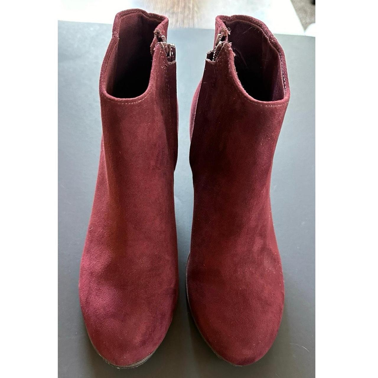 Old navy women s boots suede red size 6.5 casual