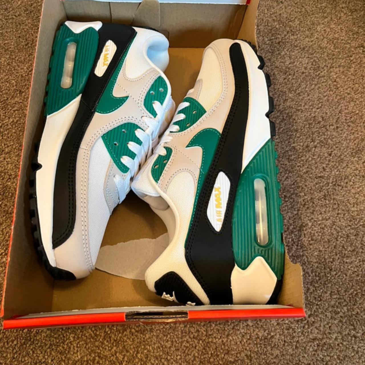 mens nike air max 90 stores