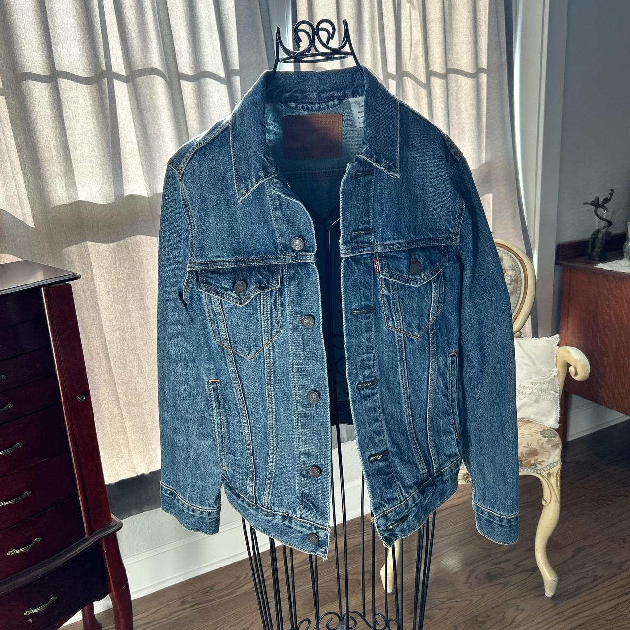item listed by moltom78