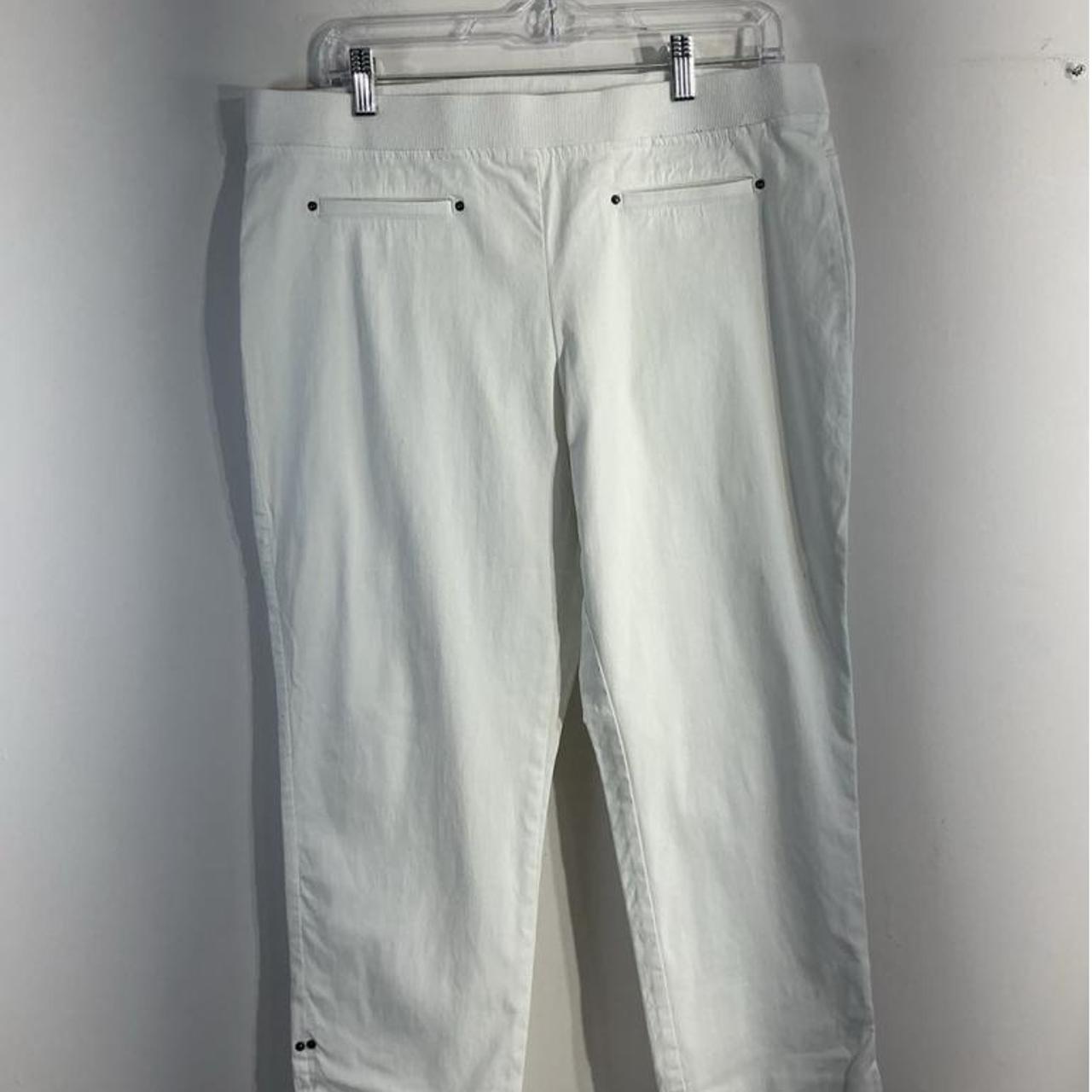 Style & Co Women's Pants - White - L – These Style & Co. capri pants are …