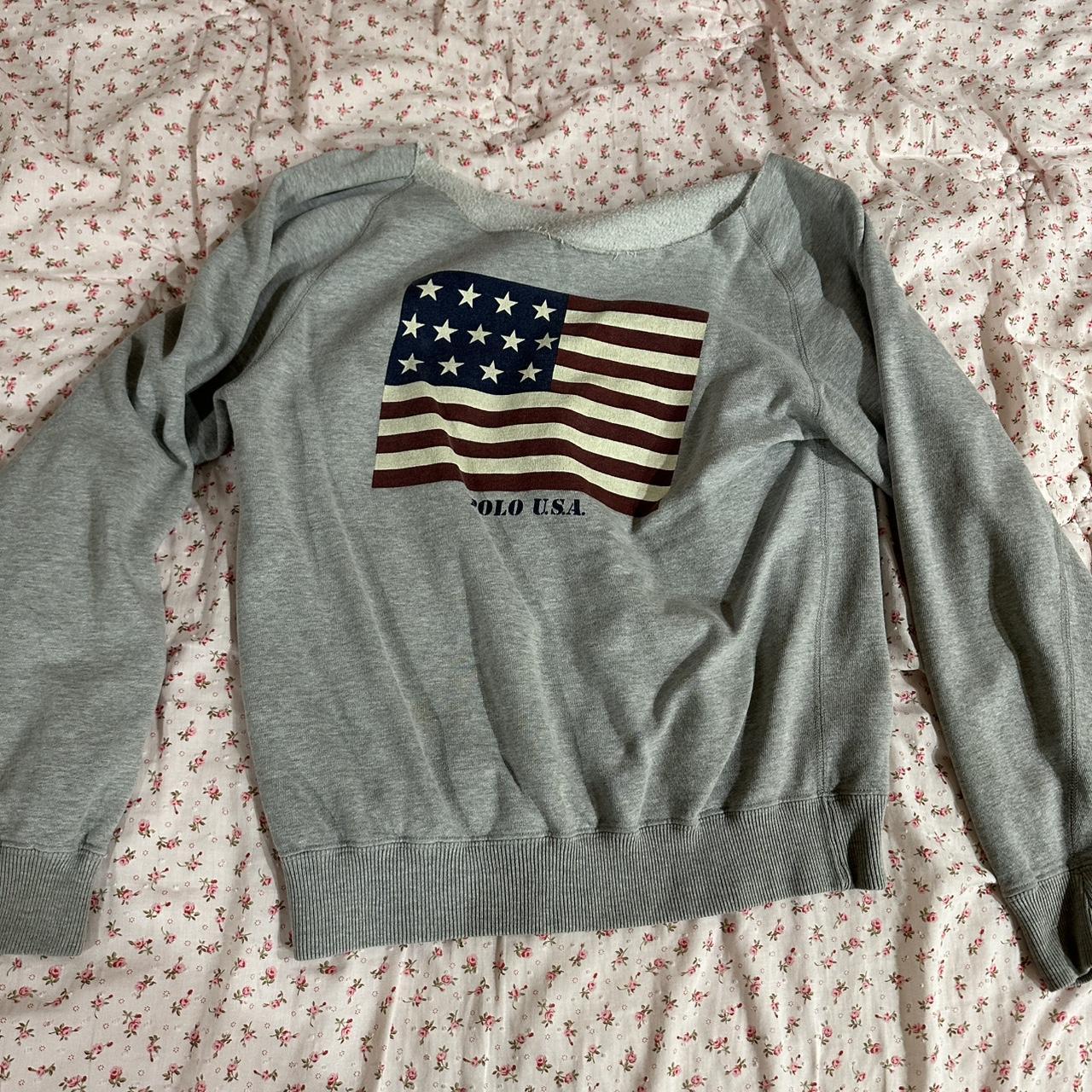 item listed by ellieeesells