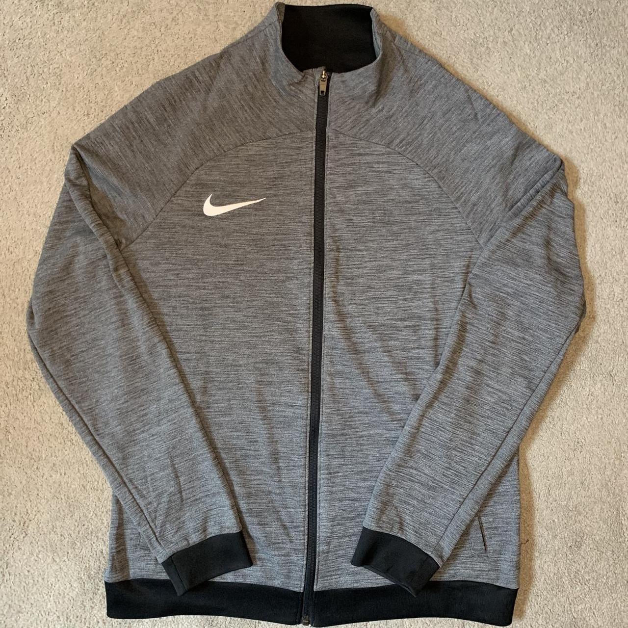 nike grey slim fit tracksuit