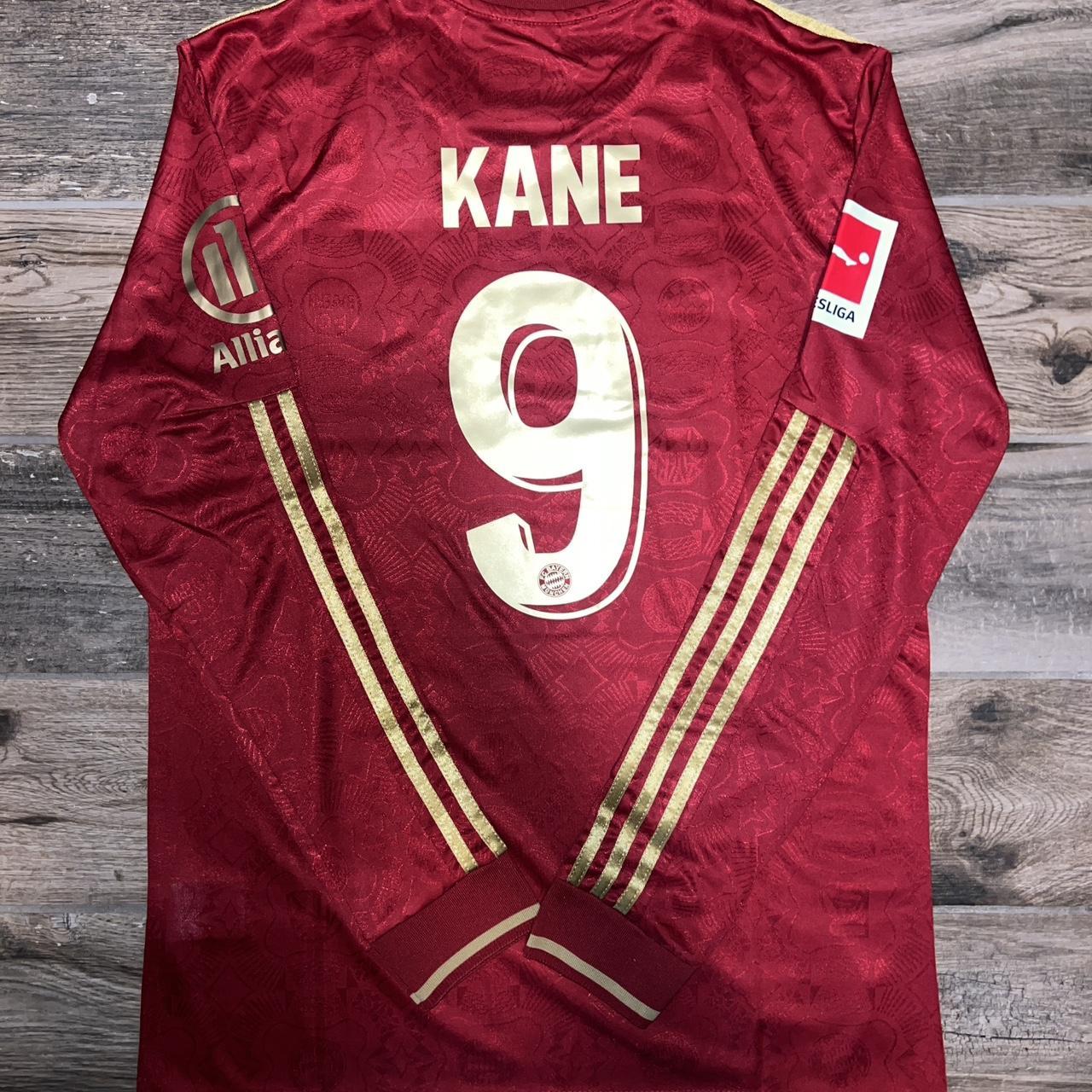 item listed by athleticsportswear