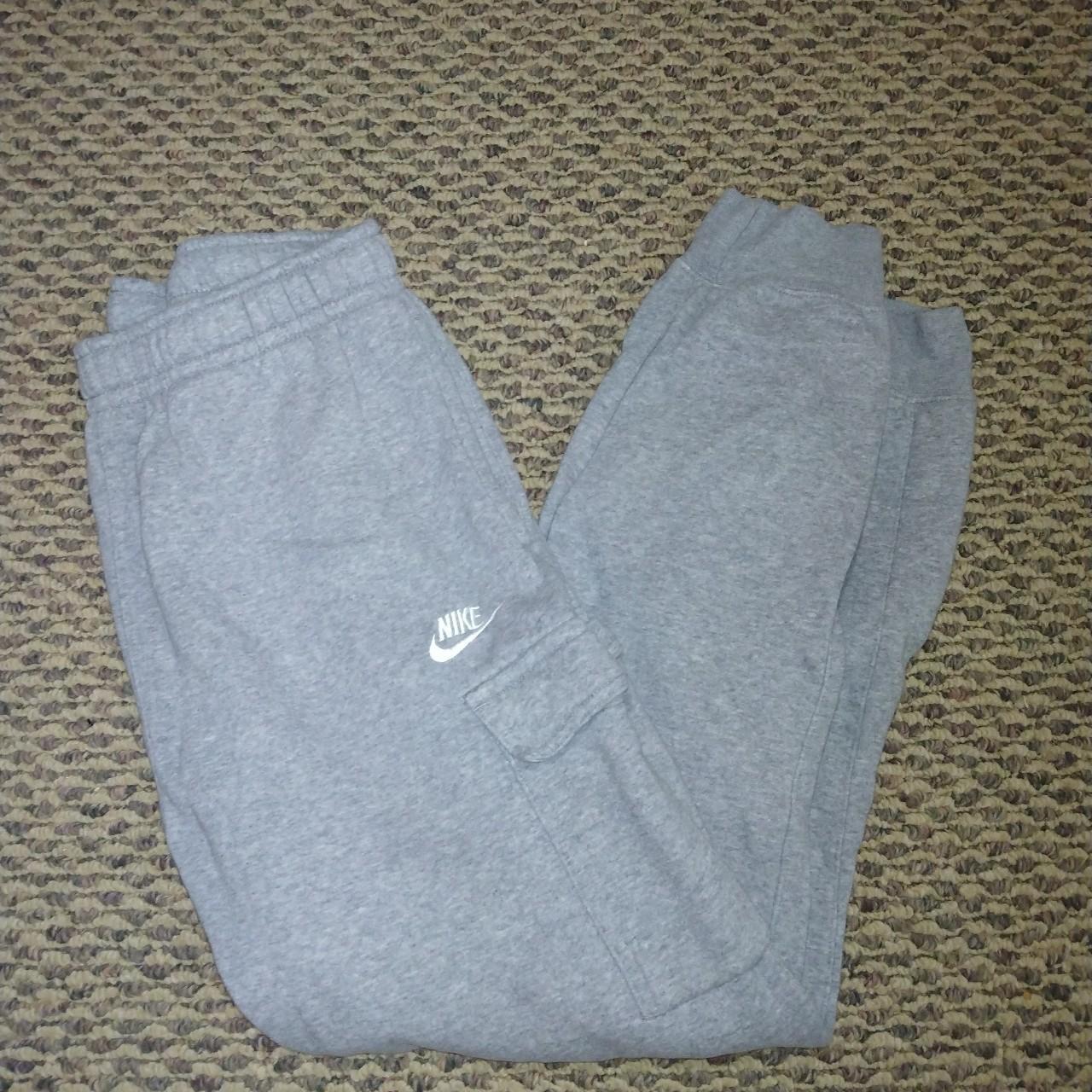 mens cargo sweatpants nike