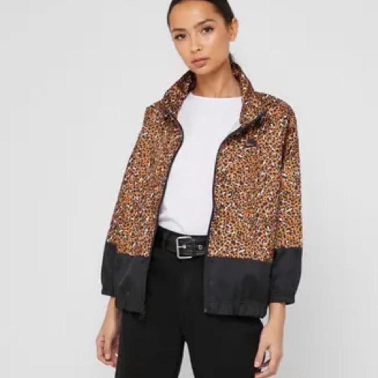 Blouson deals femme sportswear animal print nike