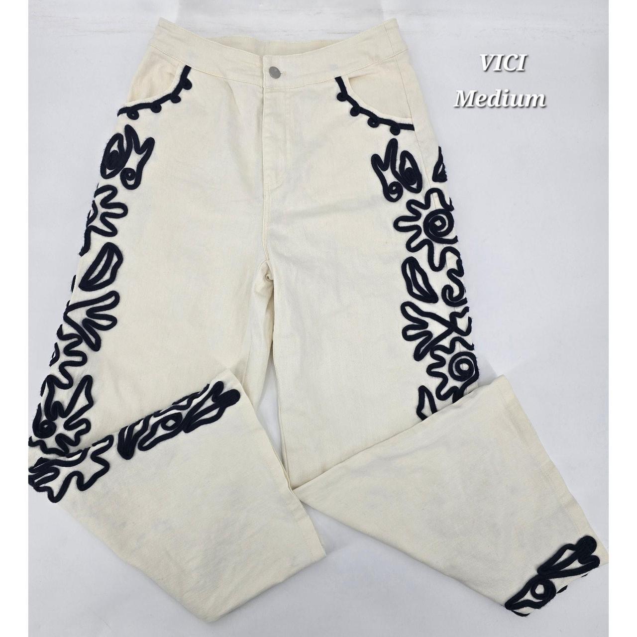 Source Unknown Women's Jeans - White/Blue - M – V… - image 1