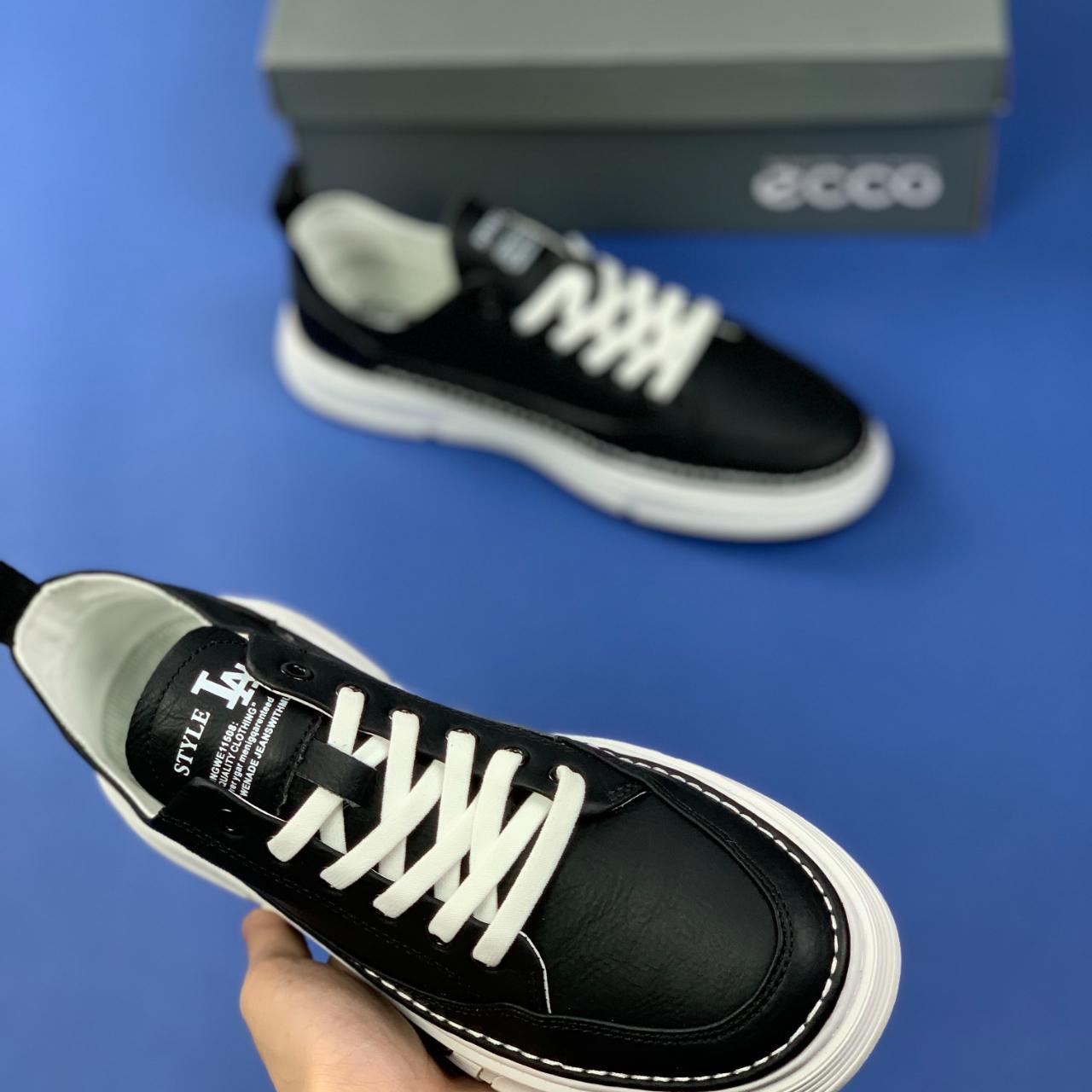 ECCO casual sports men's shoes - Depop