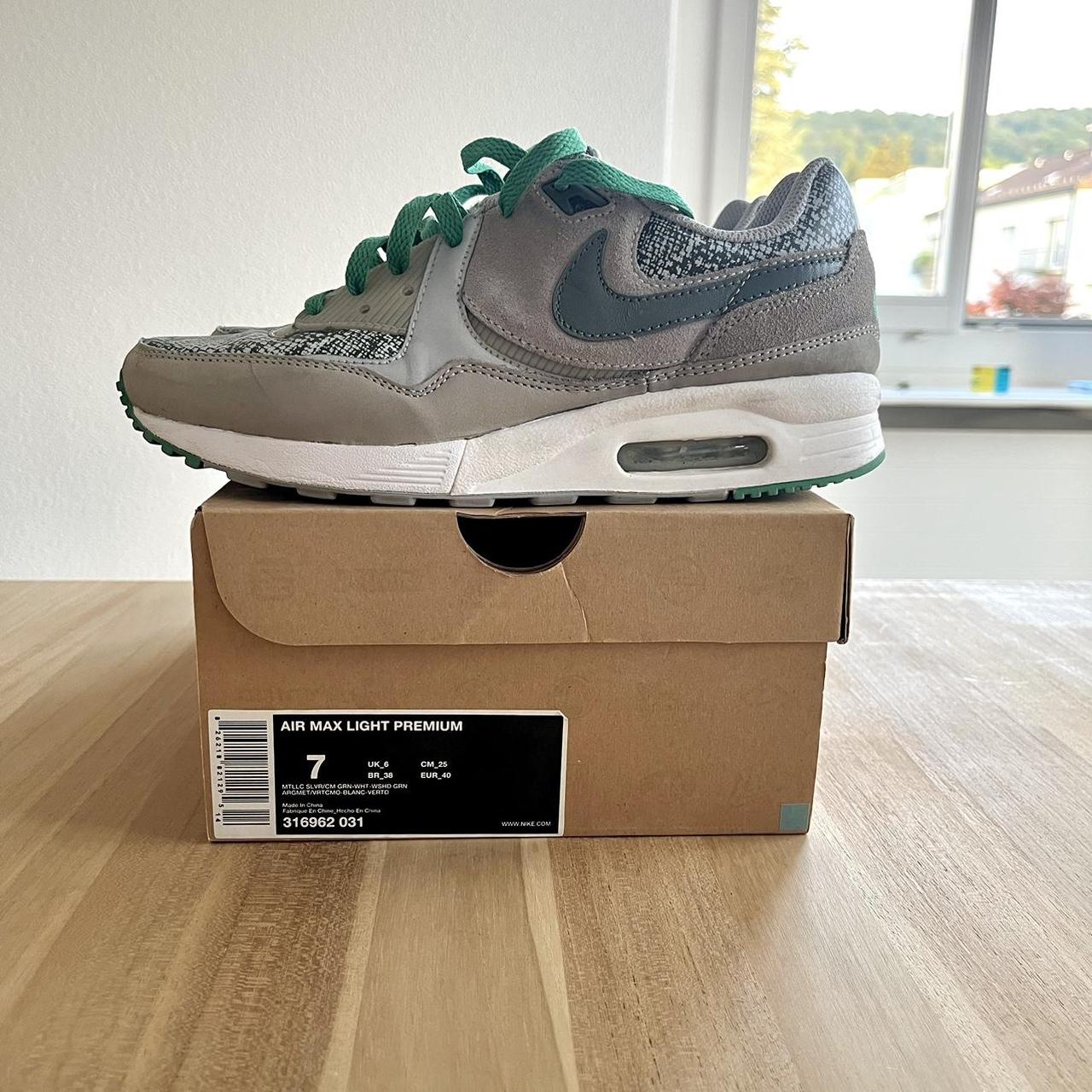 Rare Nike Air Max Light Premium from