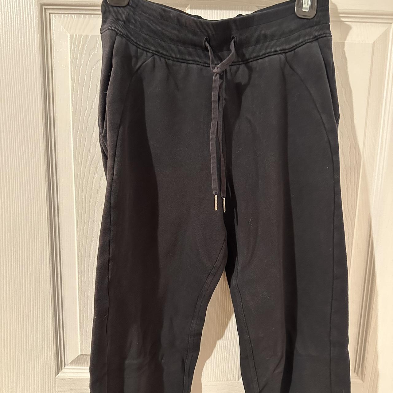 Lululemon Sweatpants - Depop