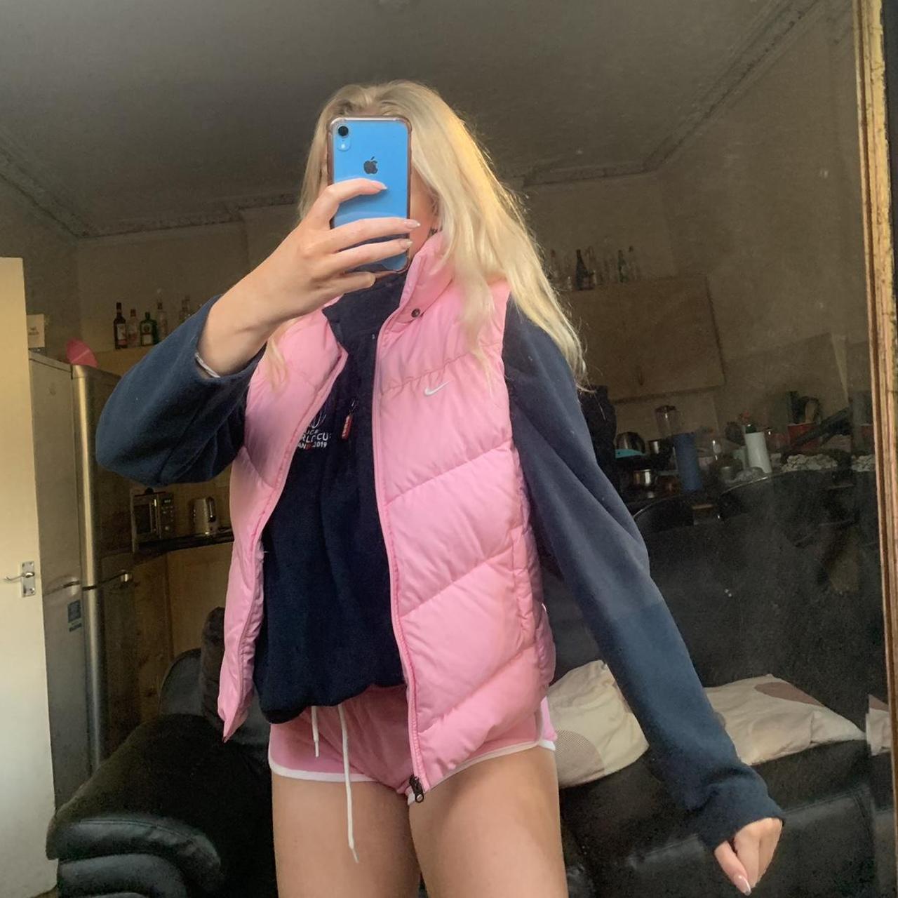 Pink Nike gilet size medium but fits like a ladies. Depop