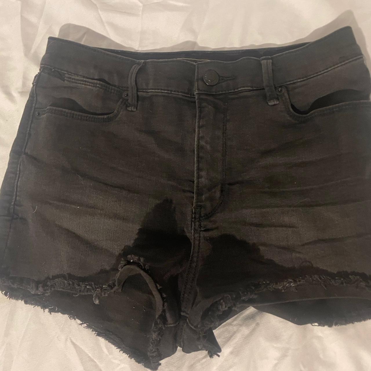 item listed by emmaelijahh