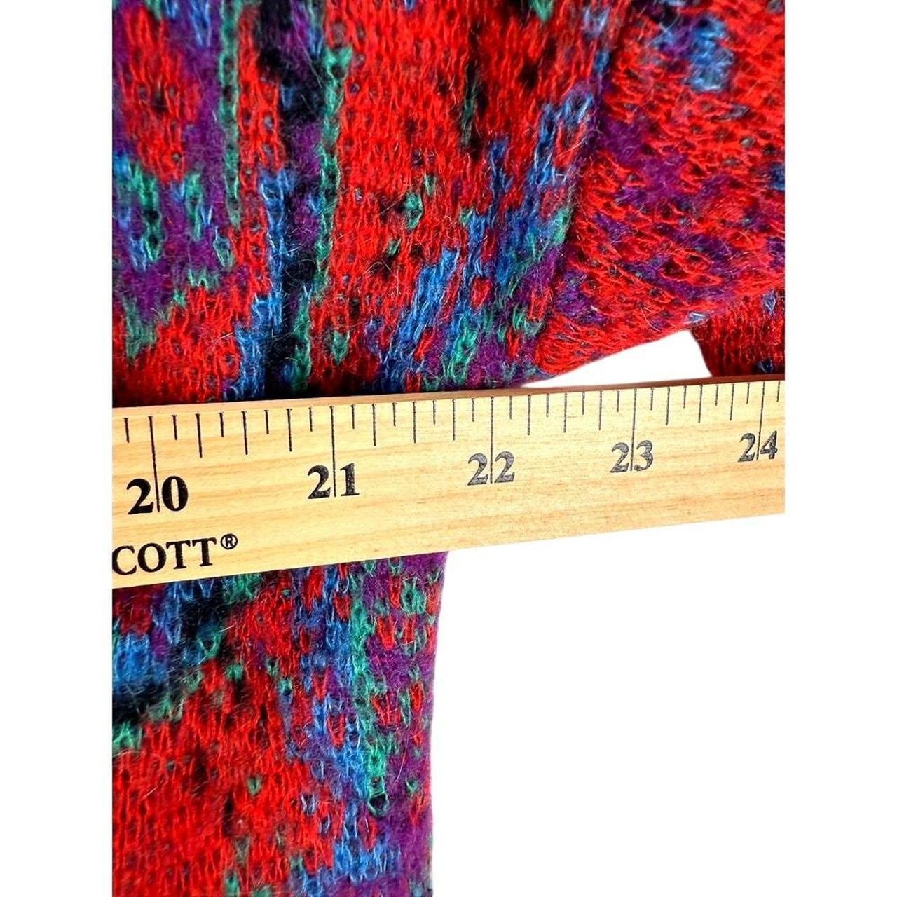 Source Unknown Women's Sweater - Red/Multi - M – … - image 5