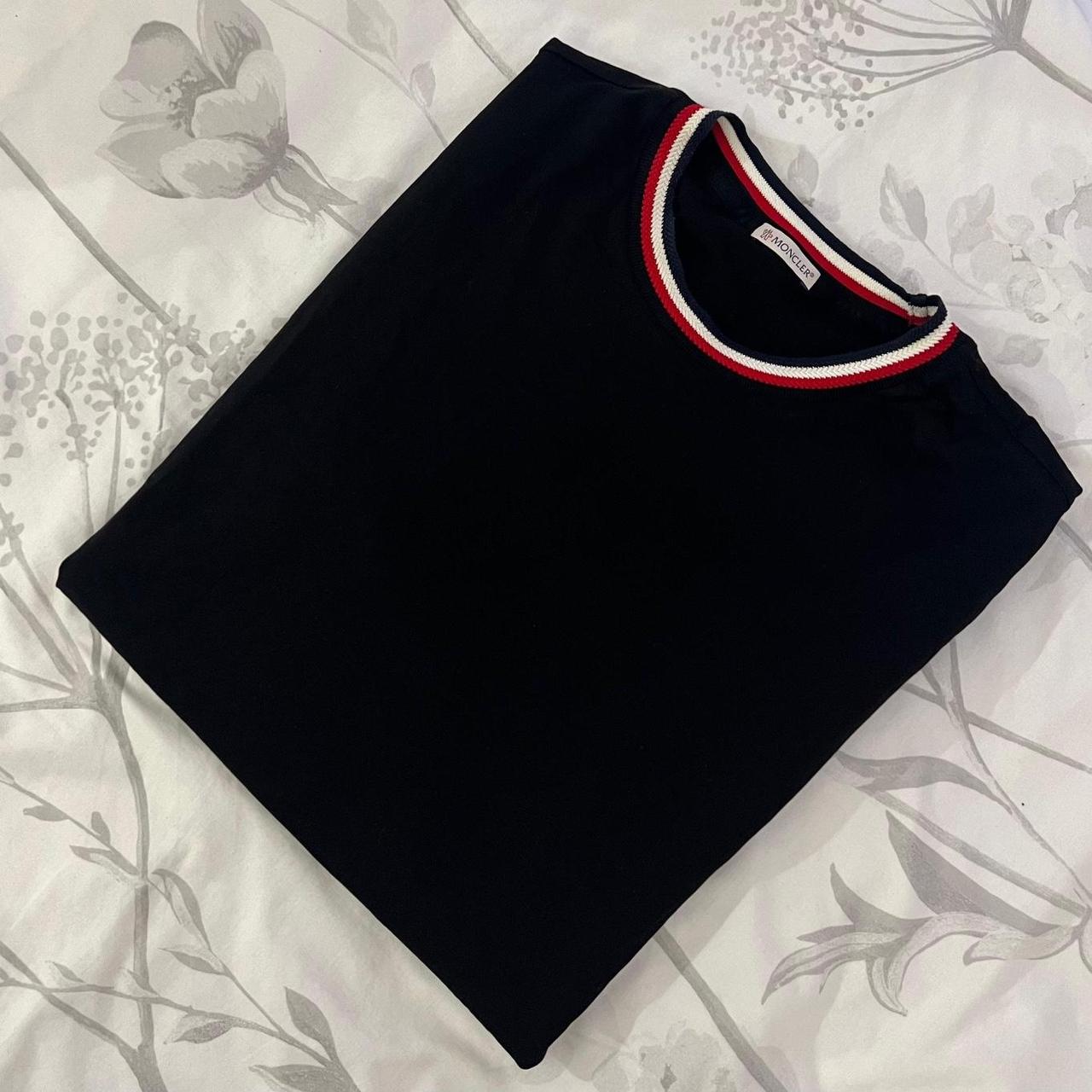 累積売上総額第１位！19春夏 MONCLER★T-SHIRT_BLACK Moncler Logo T-shirt | italist