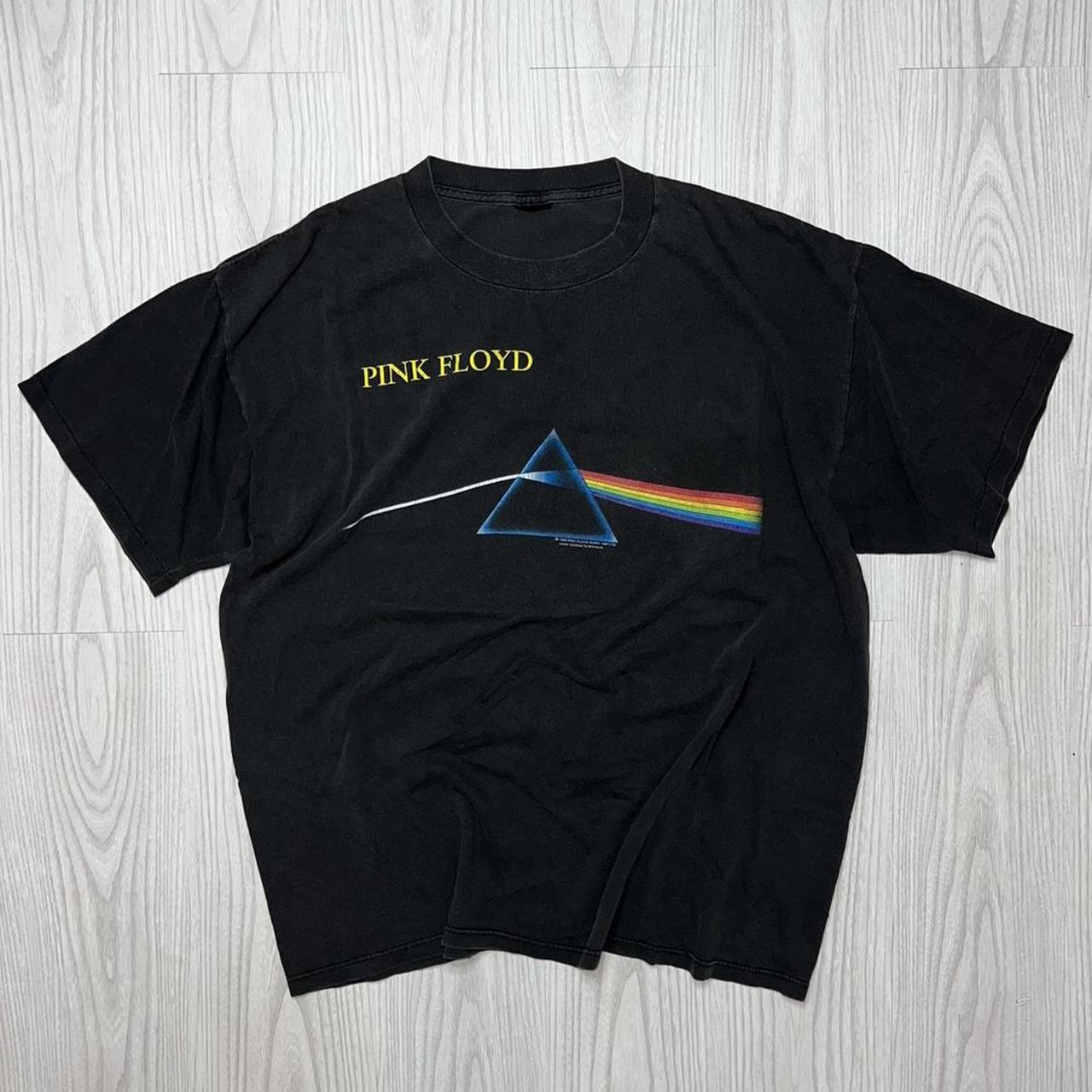 item listed by 2ezvntg