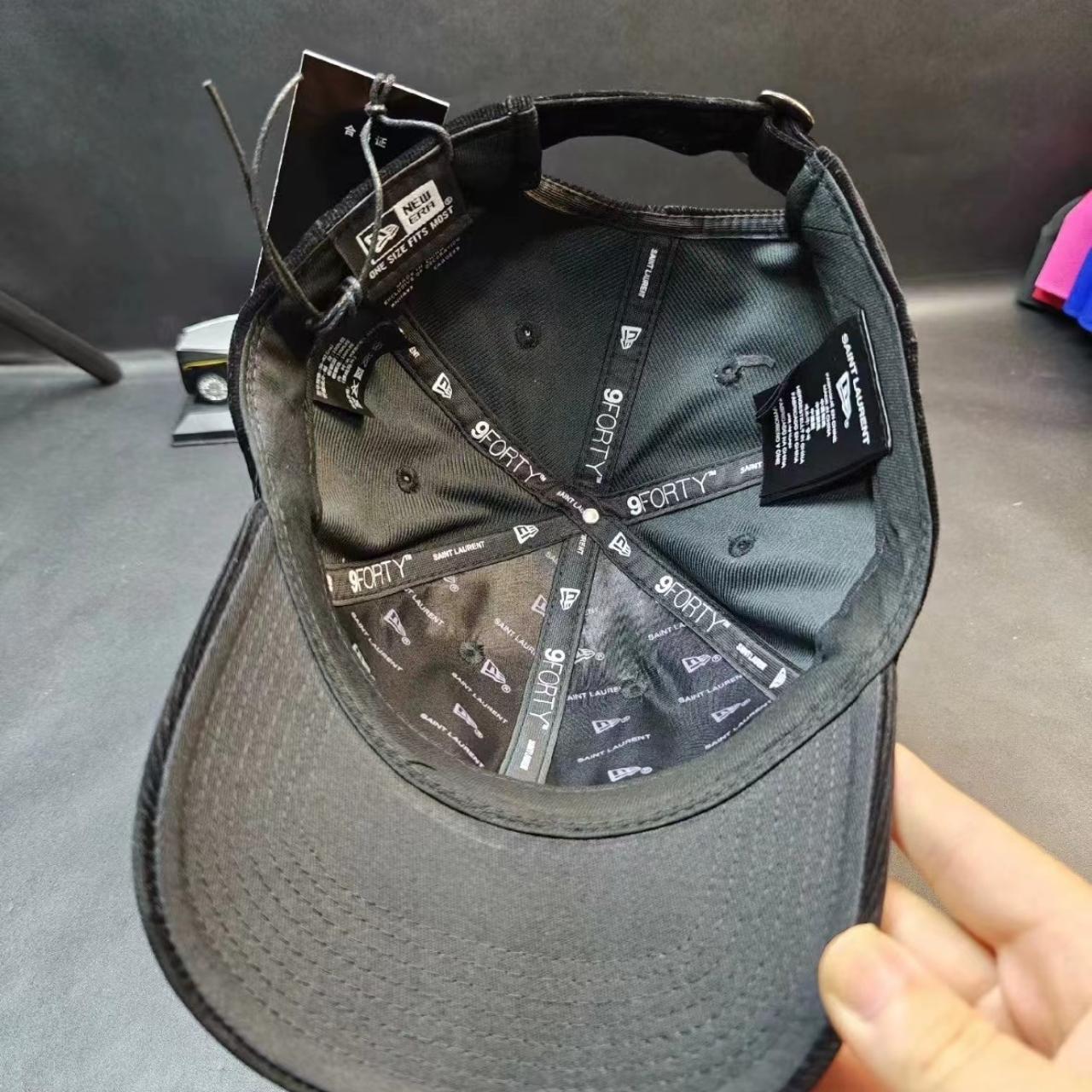 YSL Sunscreen baseball Corduroy cap Duck cap