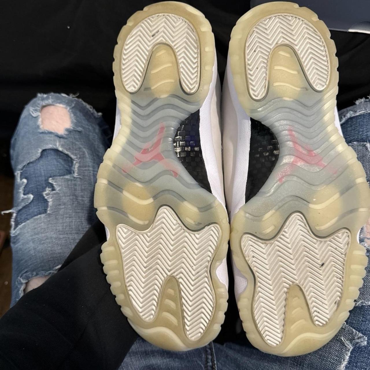 Air Jordan 11 Platinum Tint (Retro)