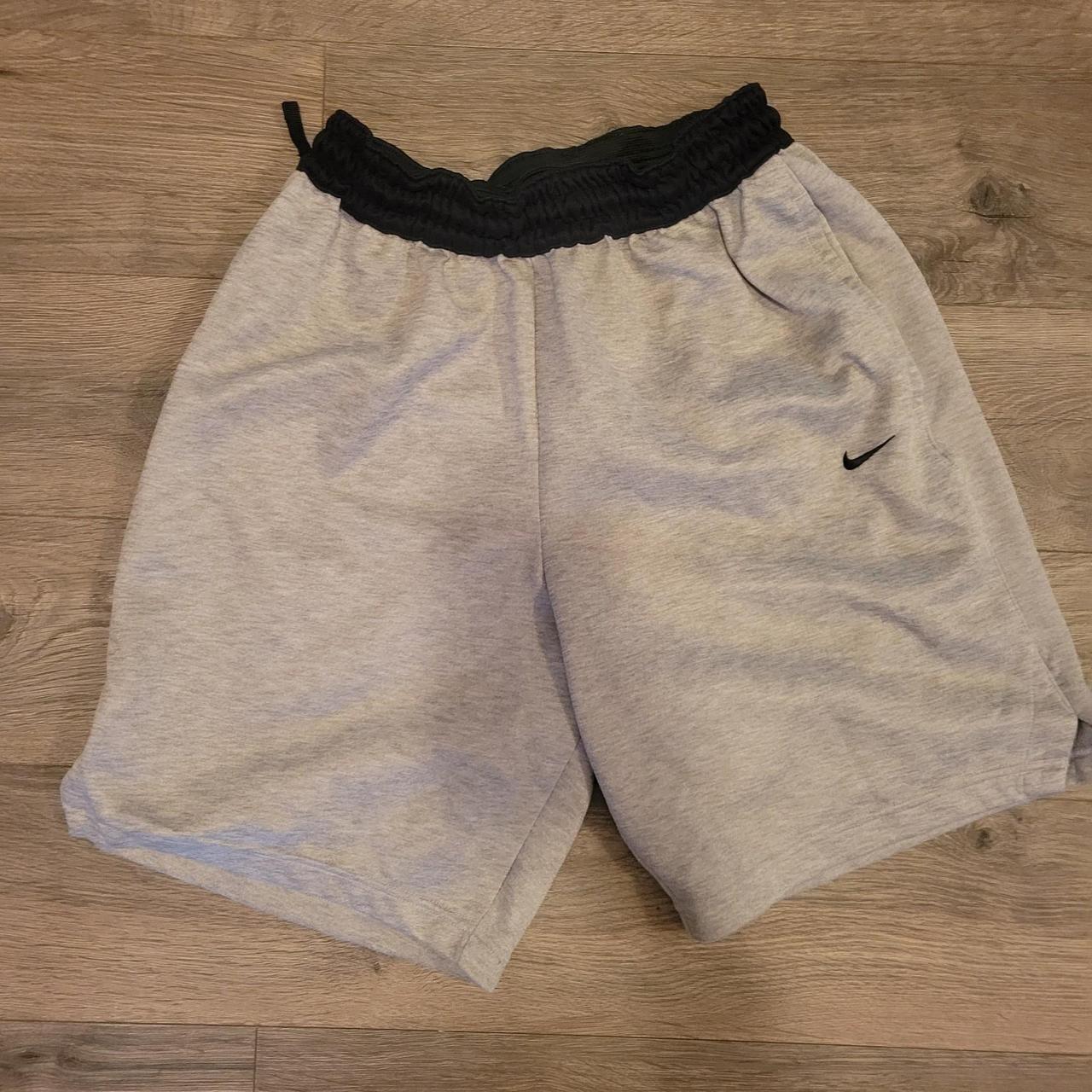 item listed by quextin