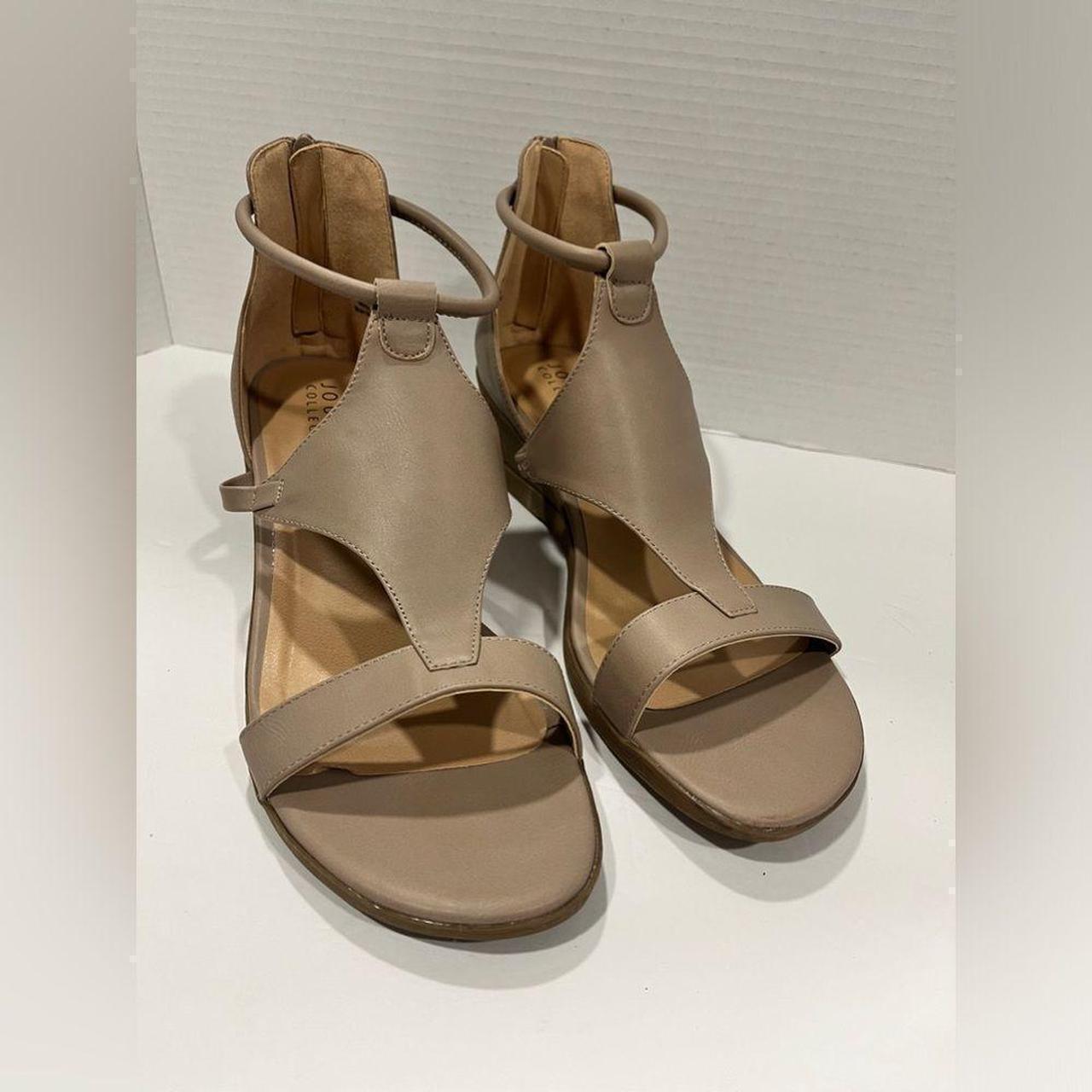 Journee Collection Women's Sandals Tan US 11 – Journee