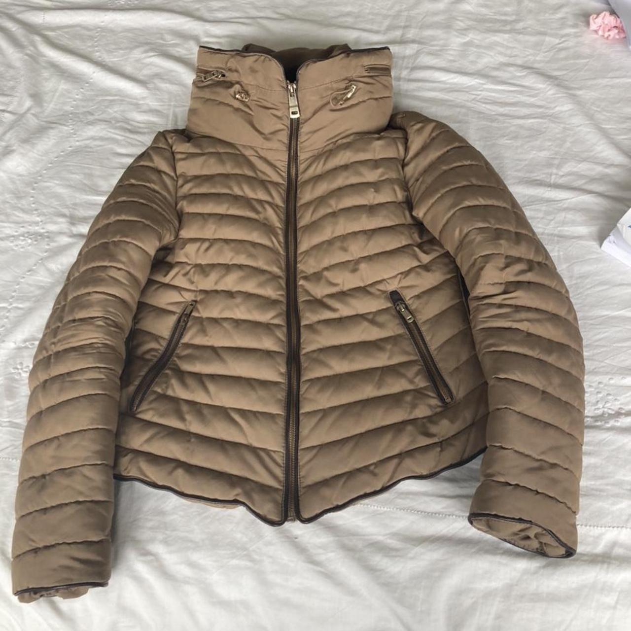 FREE SHIPPING Beige Zara Puffer Jacket Size... - Depop