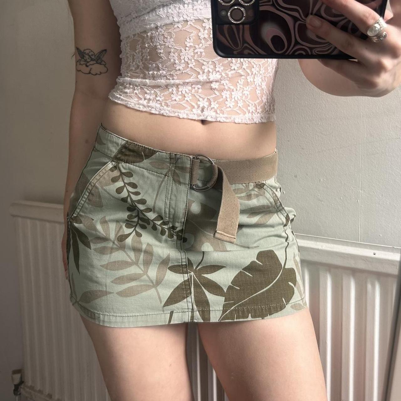 Levi's khaki skirt best sale