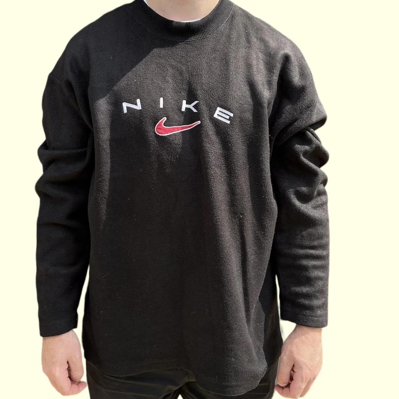 Nike black and outlet red sweatshirt