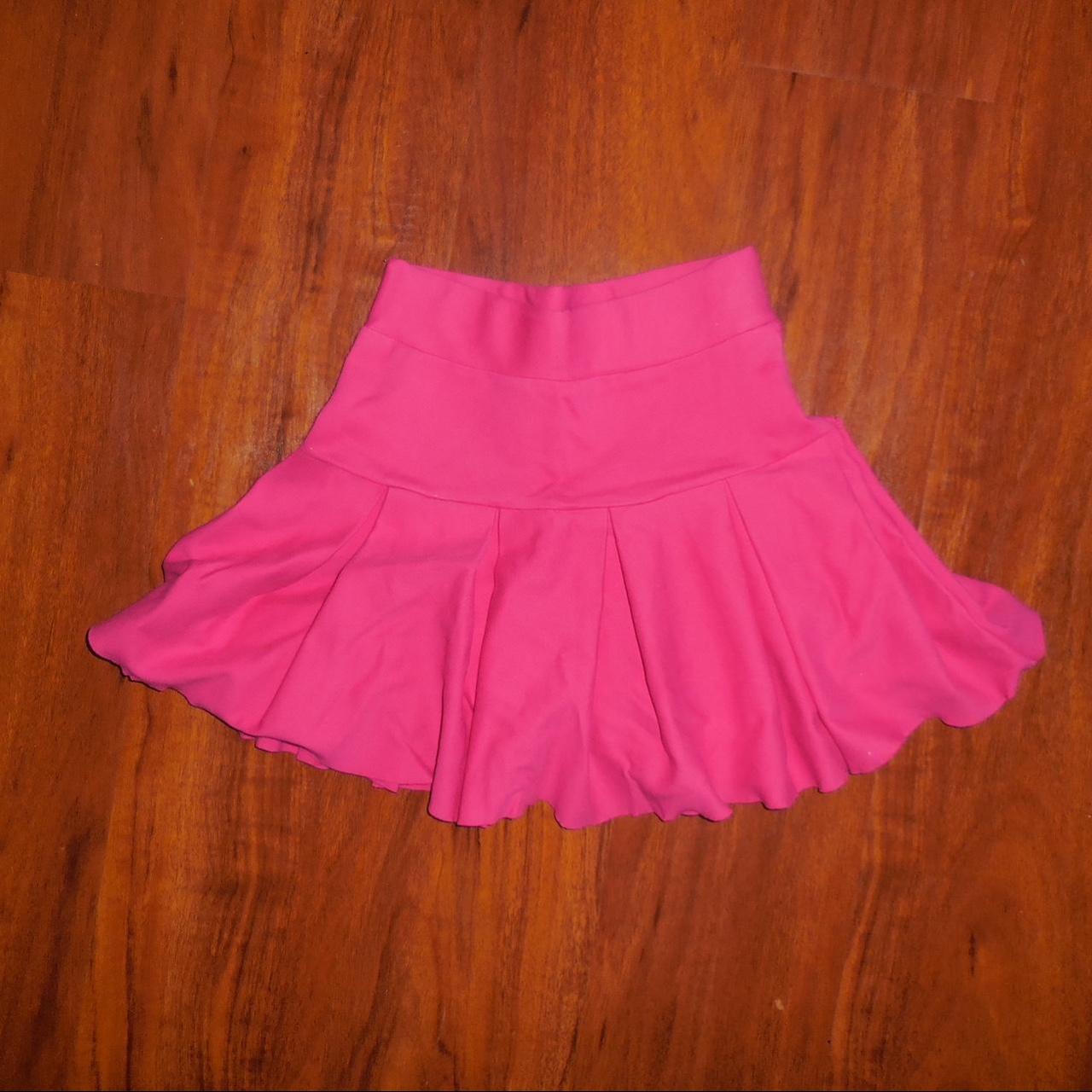 hot pink tennis skirt with shorts - Depop