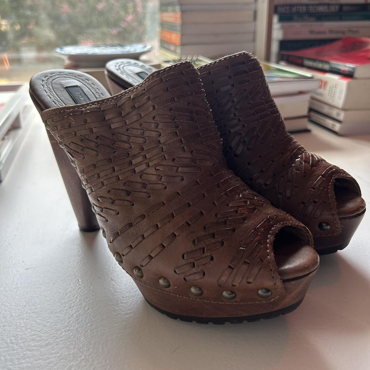 Early 2000s/y2k Zara wooden peep-toe I Depop