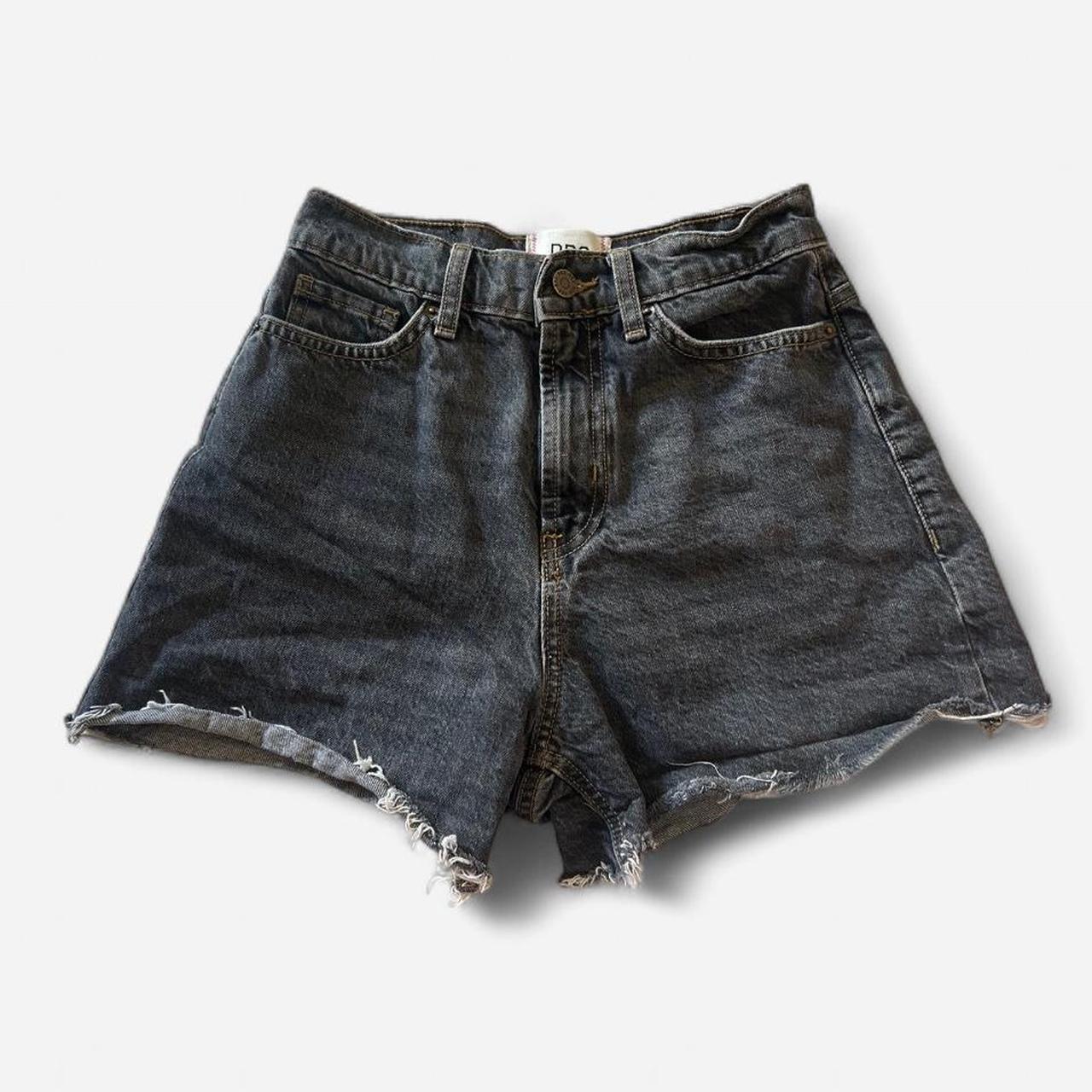 item listed by acycloset