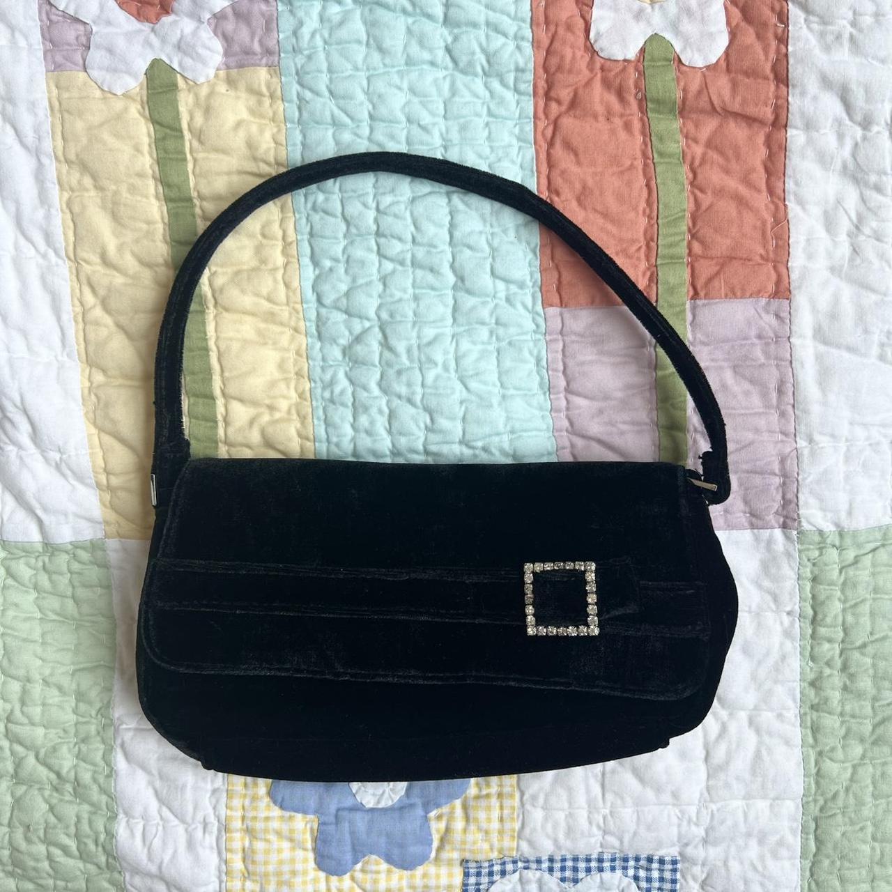 item listed by swanns_way