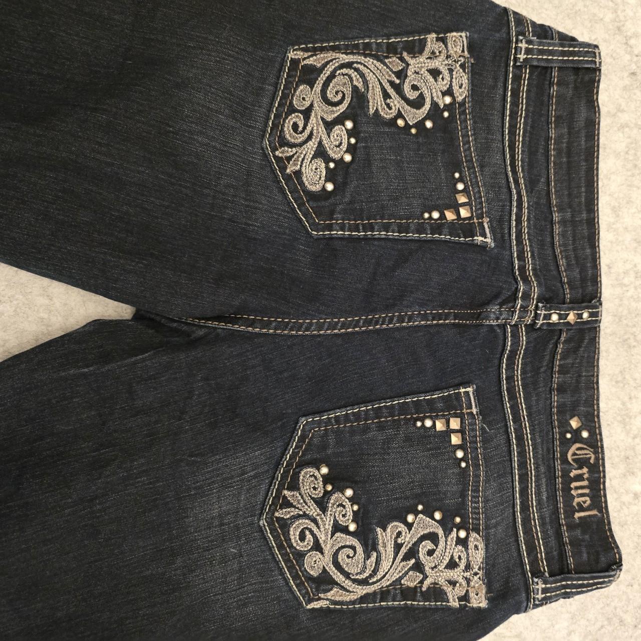 item listed by kristilgonzalez