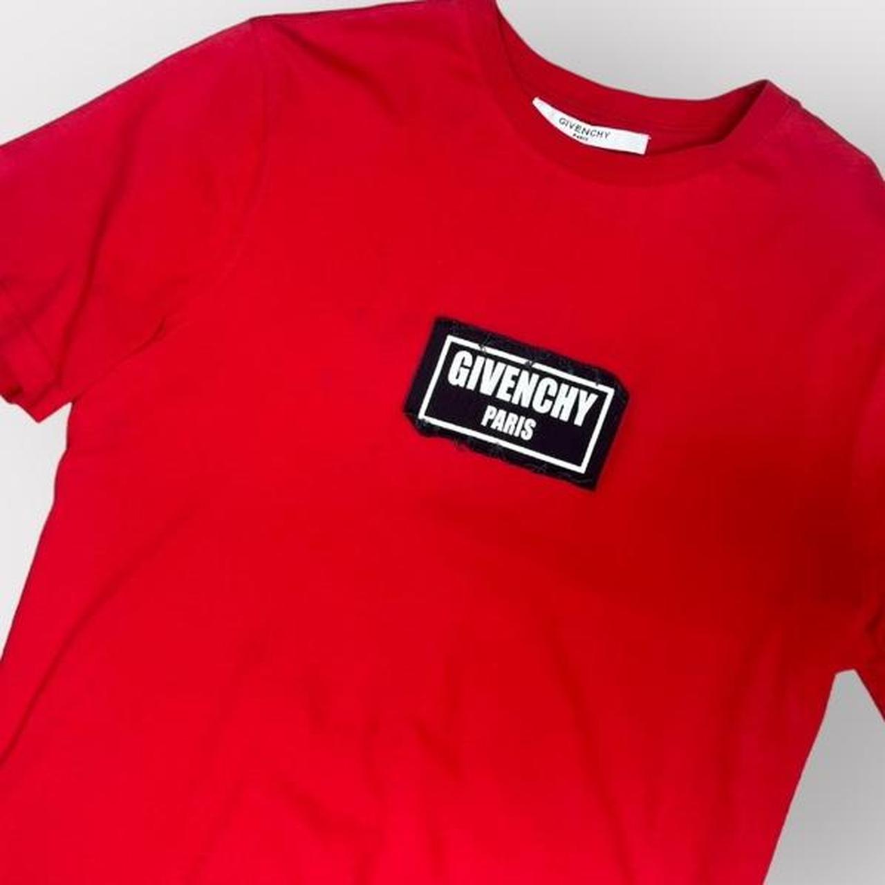 Givenchy box logo t shirt best sale