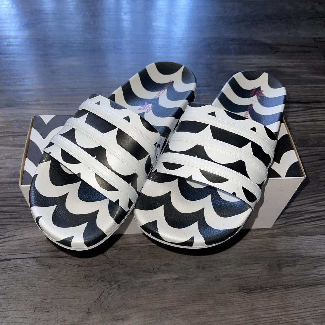 Adidas Women's Marimekko Adilette Slides Wave Print | Depop