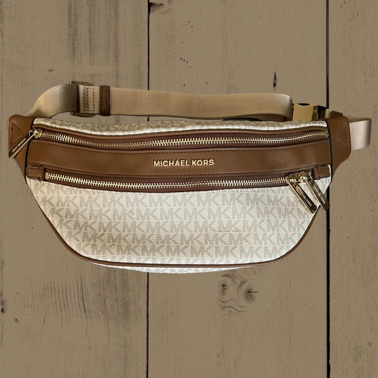 NWOT Michael deals Kors RARE Kenly Crossbody Waist Fanny Pack Vanilla Signature B