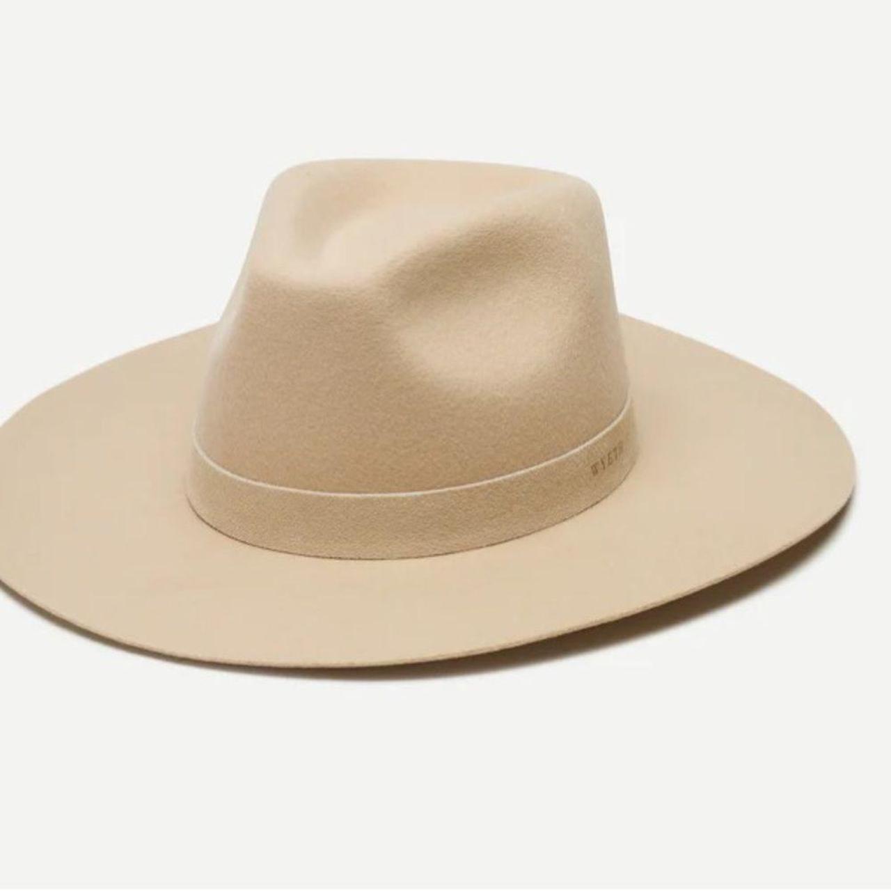 Women's Cream Hat Depop