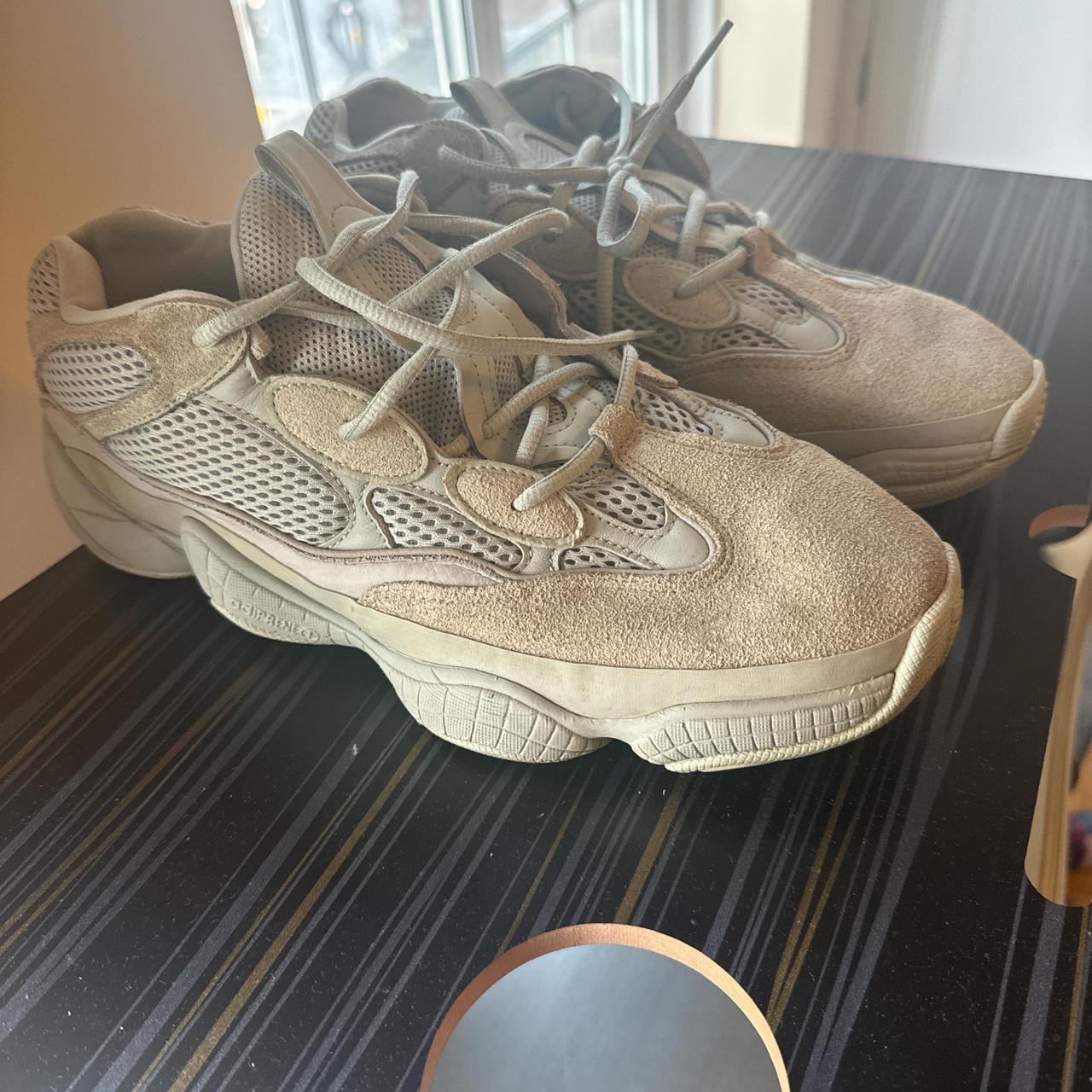 Yeezy 500s in grey. In decent condition. Size 10.5