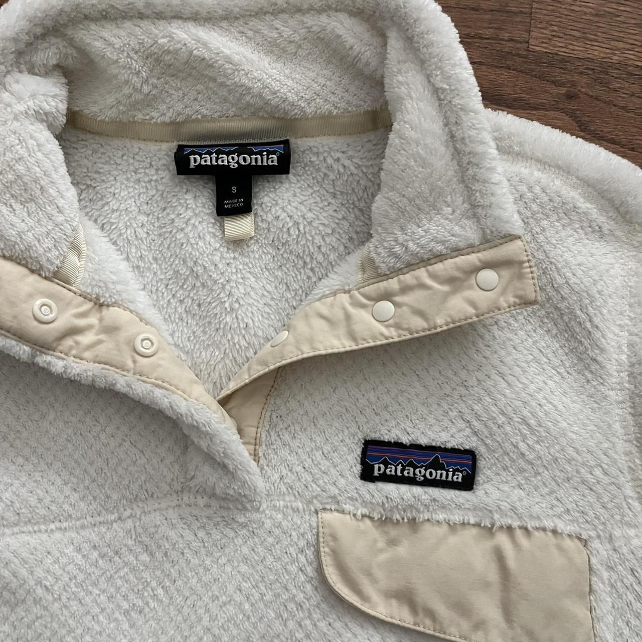 White and cream Patagonia Synchilla fleece. Depop