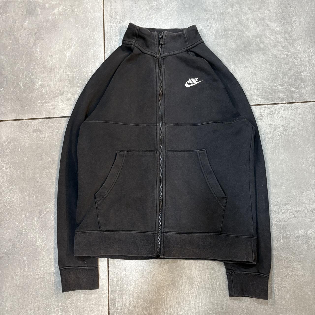 item listed by rooftopgarmss