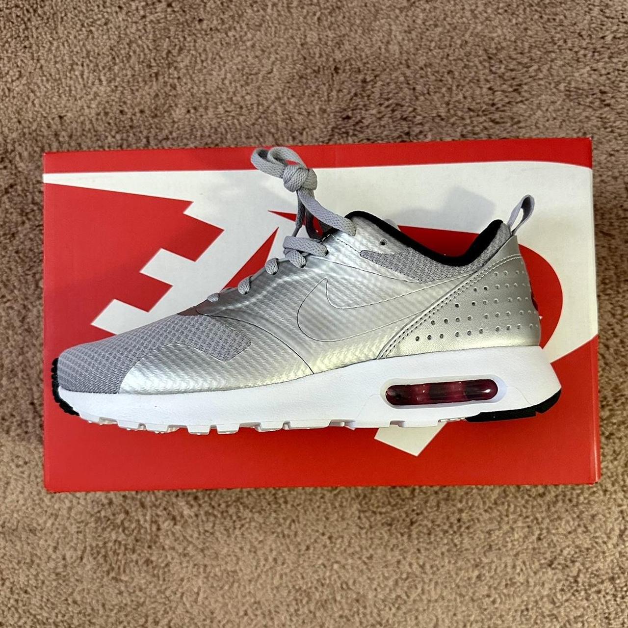 Nike Air Max Tavas silver and white sneakers