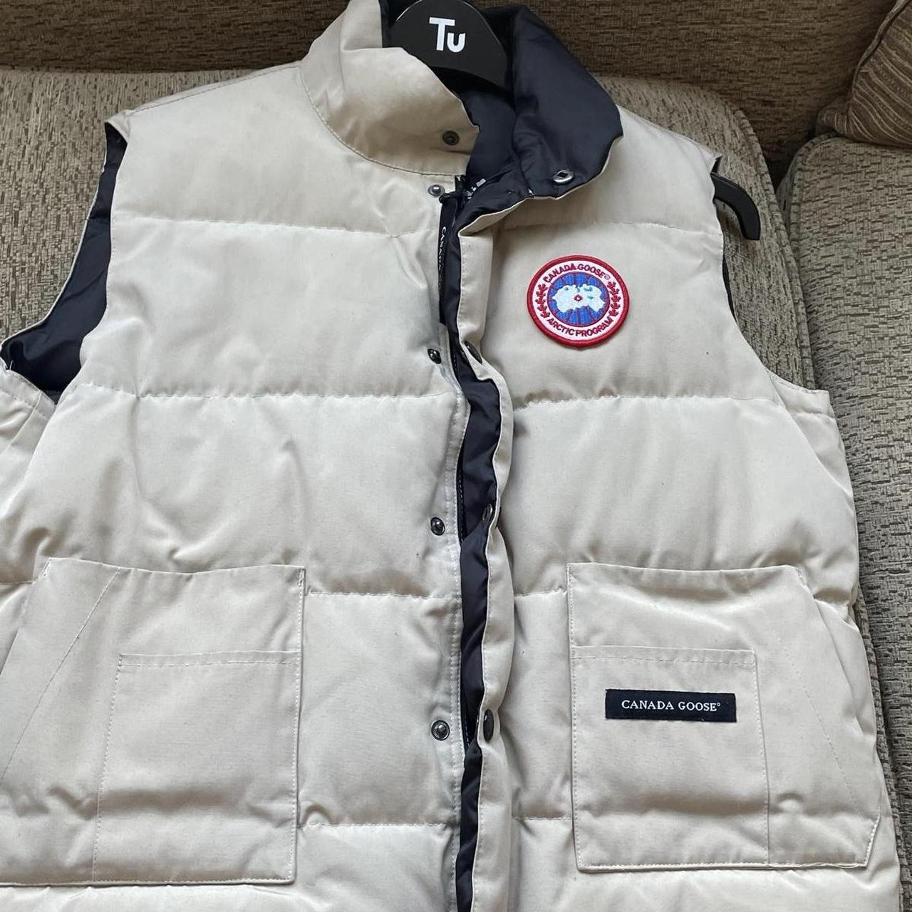 Canada goose quilted freestyle gilet Beige