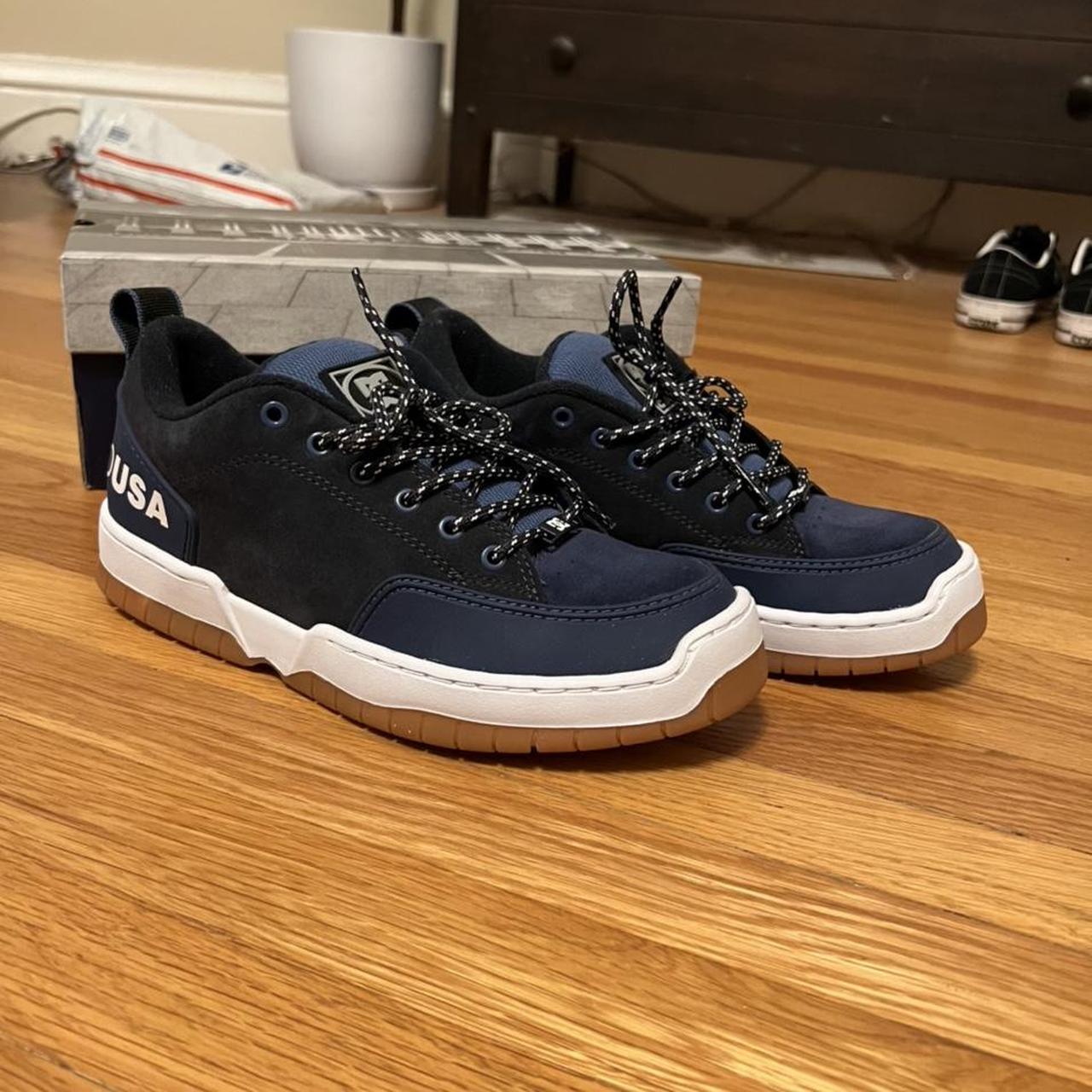 Black And Orange Dc Shoes Dc Gaveler Skate Shoes Boys Size Black