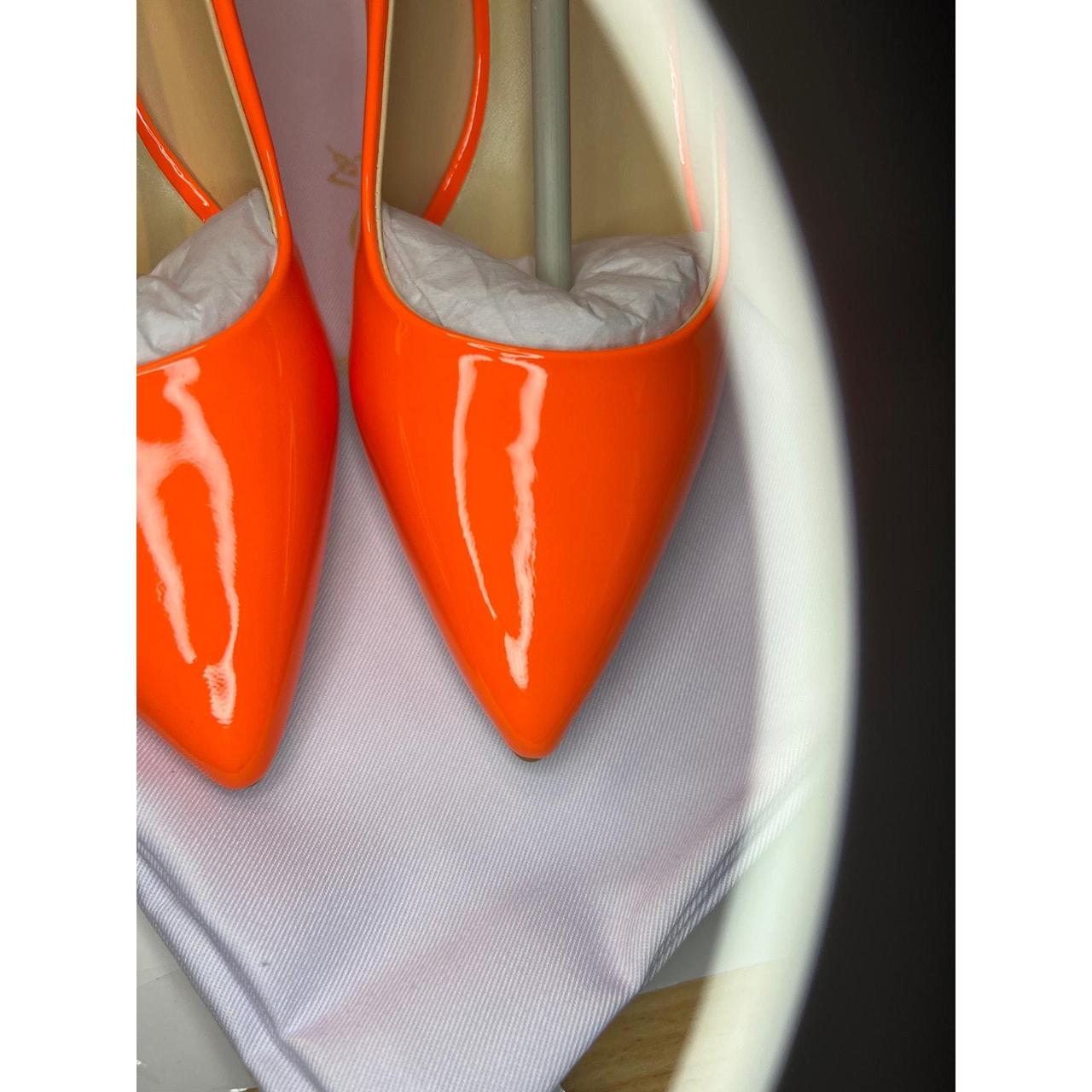 Neon orange pumps hotsell