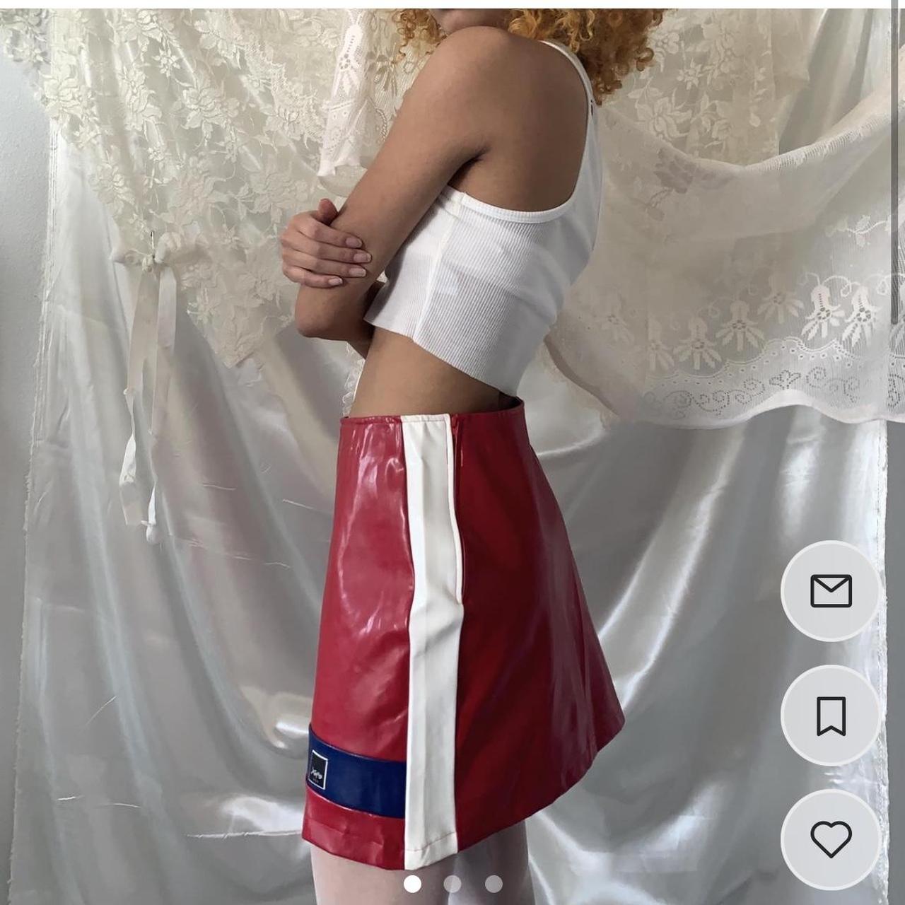 90's top vinyl skirt