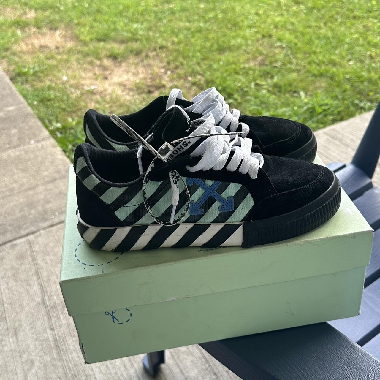 off white vulc low black green