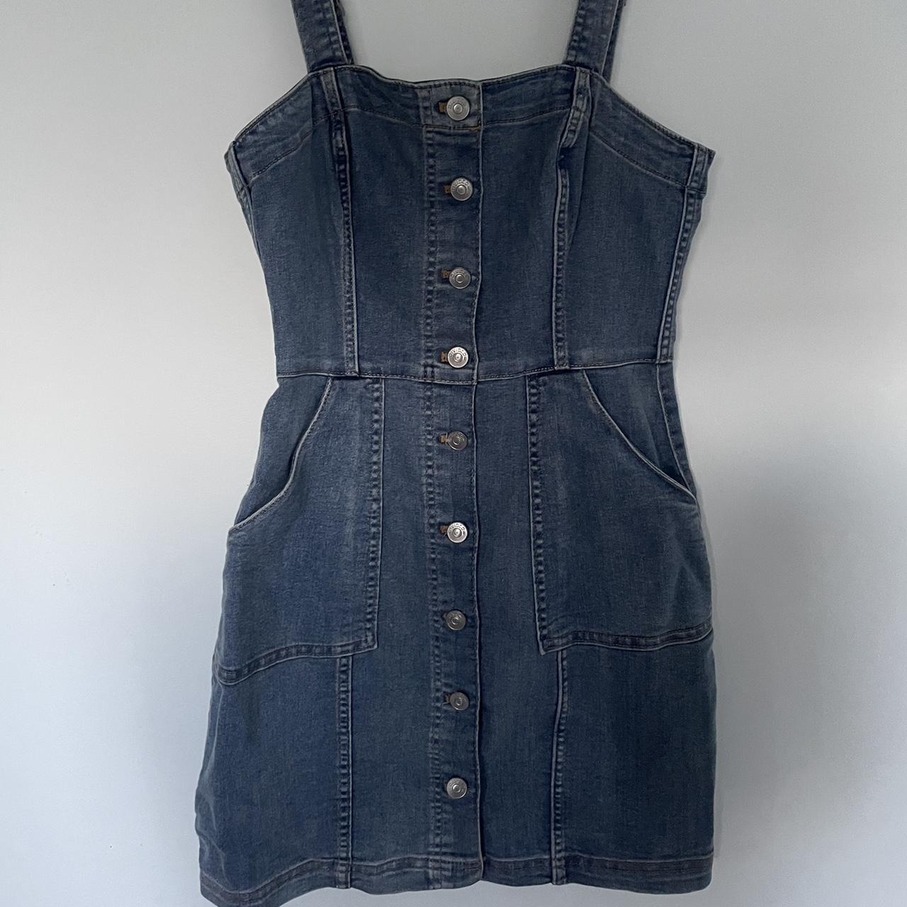 H&M denim button dress - size 8 Worn a couple of... - Depop