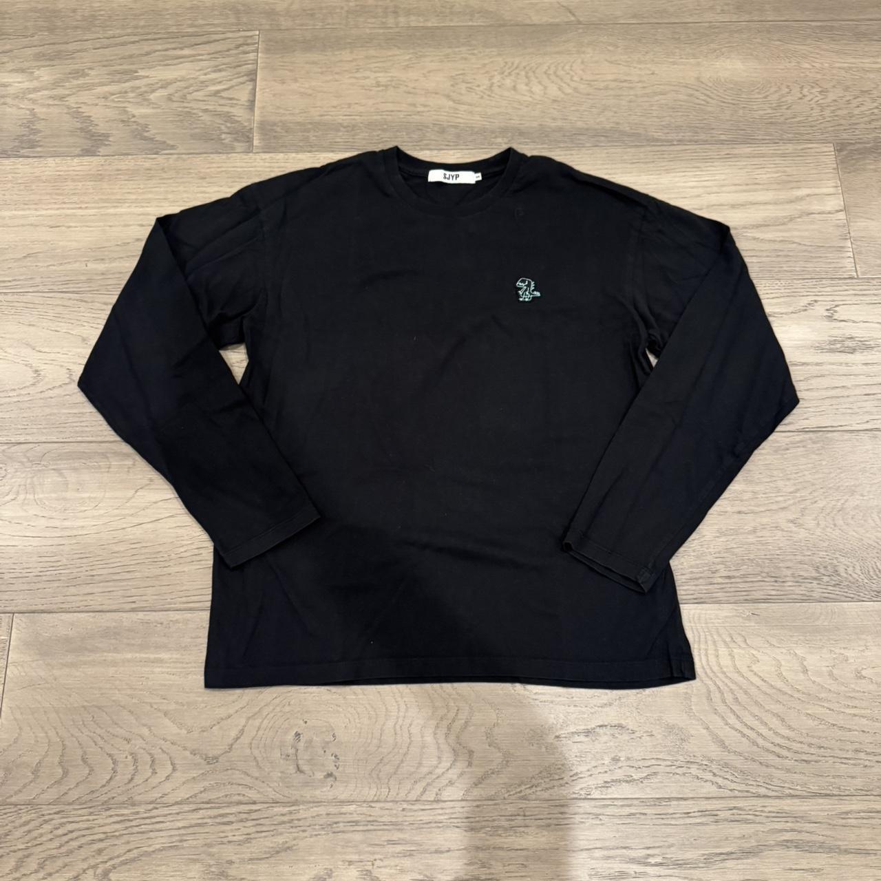 item listed by arivivs