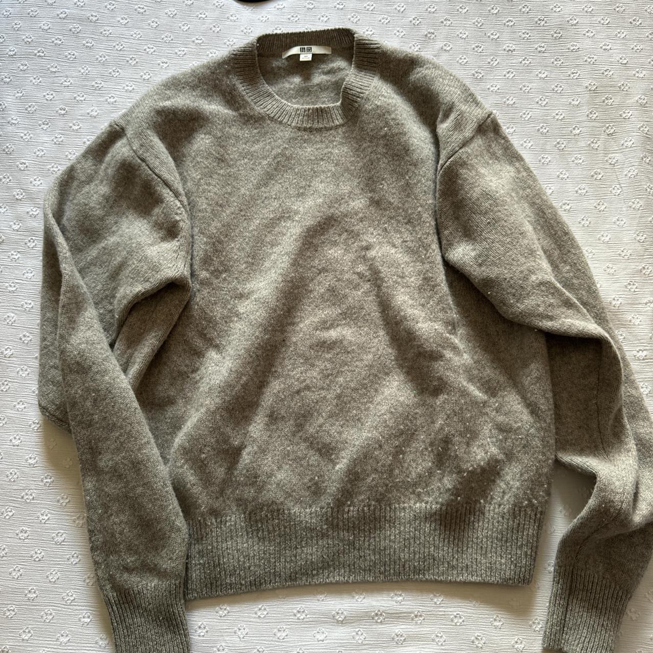 Uniqlo Grey Knit Sweater Mens XS Womens S Depop