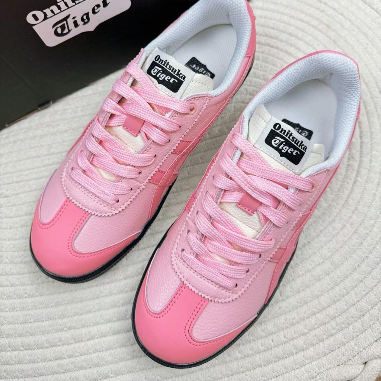 スニーカー Onitsuka Tiger TOKUTEN CHUNK PINK platform sneakers Onitsuka Tiger Tokuten Slip Resistant Impact Resistance Wear