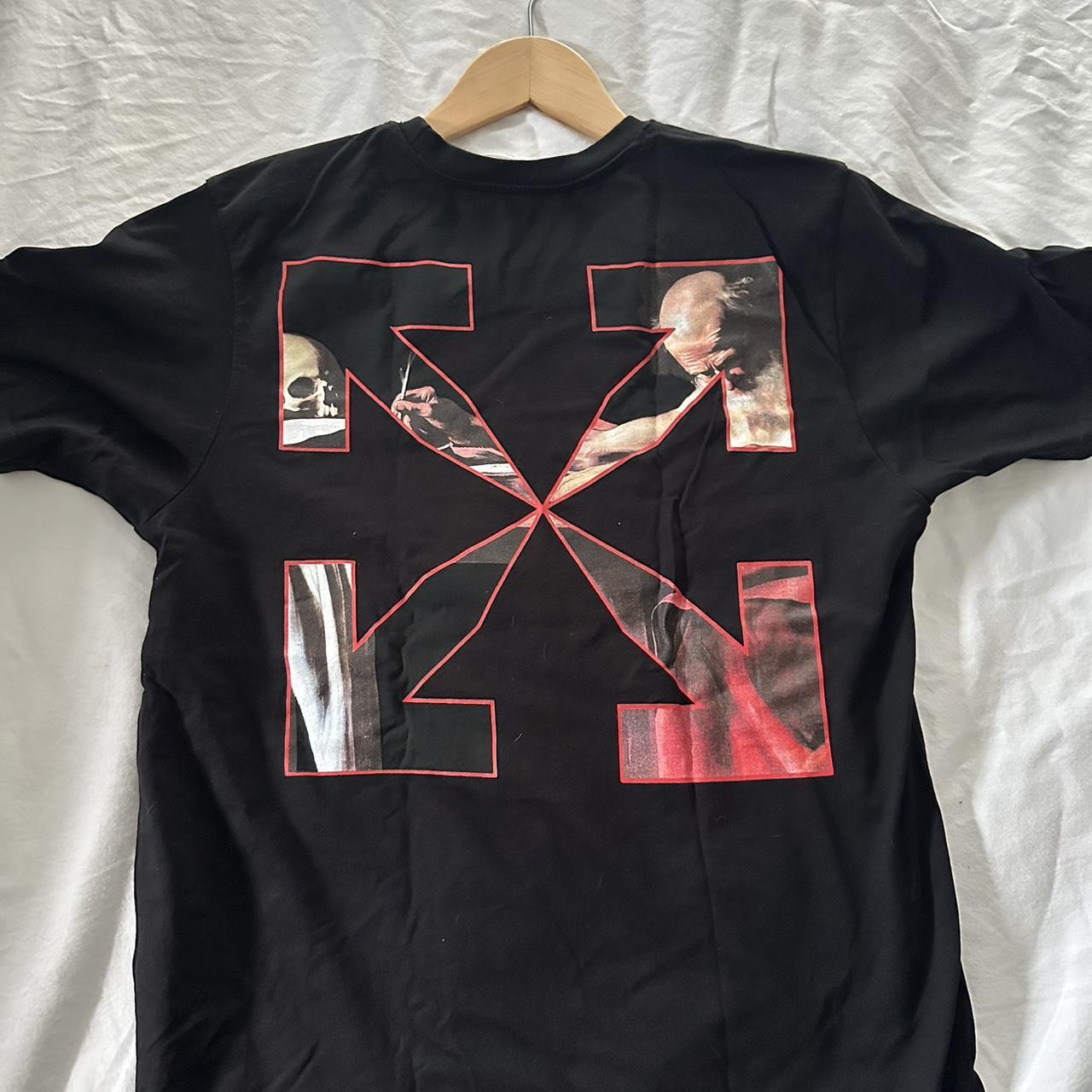 Off White Caravaggio Short Sleeve Over Tee Black Red